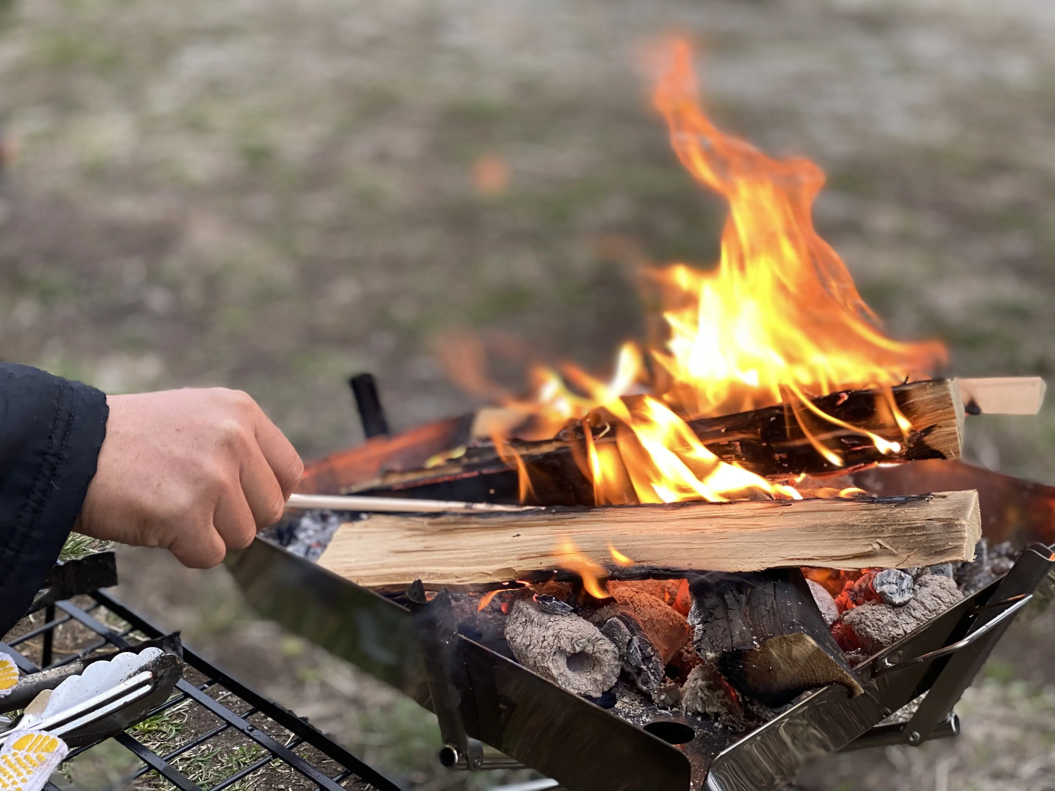 ヨカ 焚き火台 クッキングファイヤーピットライト COOKING FIRE PIT