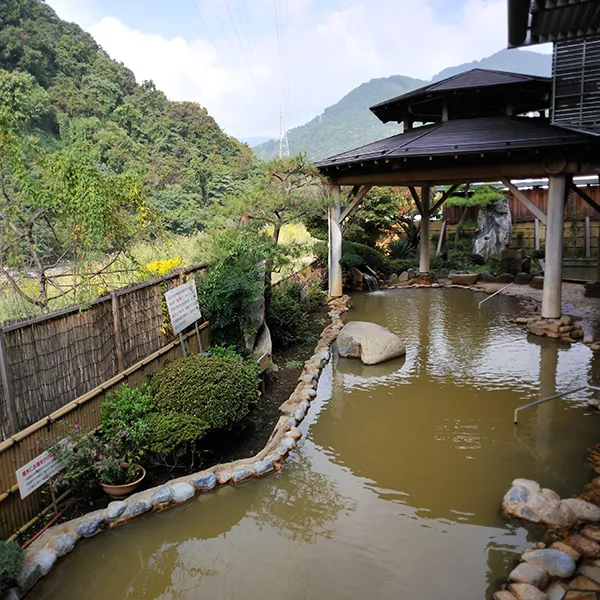 裾花峡天然温泉宿 うるおい館