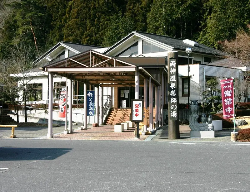秩父夜祭の山車(中近)手作り模型 - メルカリ